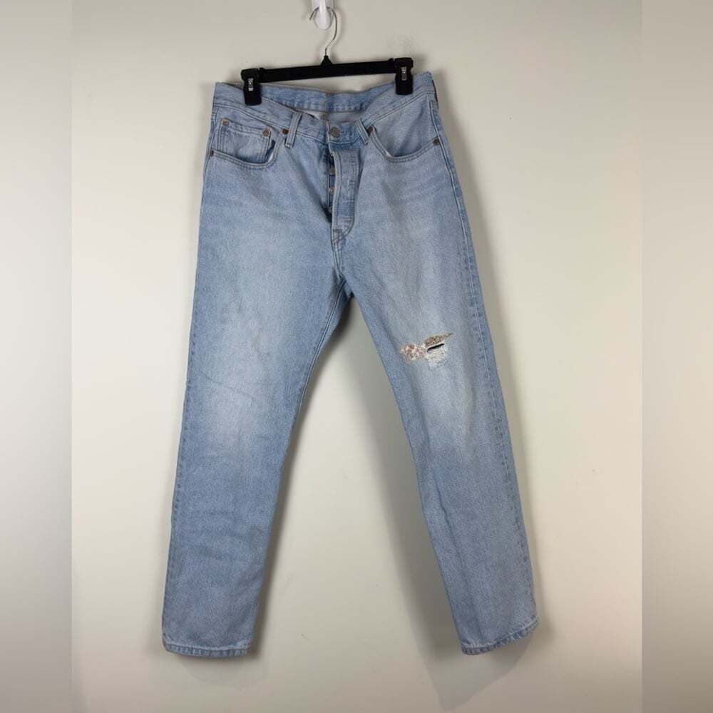 Levi’s 501 Original 150th Anniversary Light Floral Patch Jeans Size 33